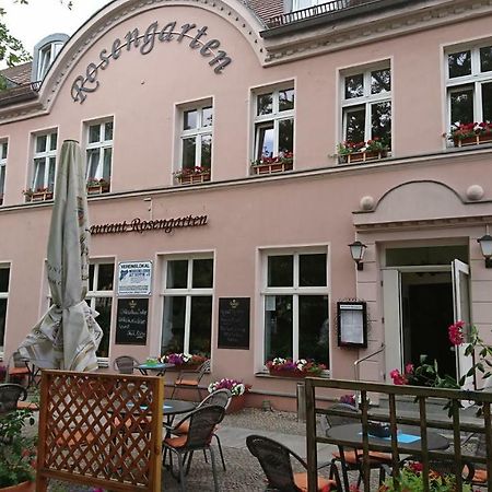 Restaurant Rosengarten ノイルピーン エクステリア 写真